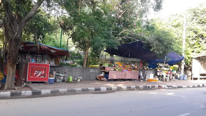 Corner Park J Block - 9