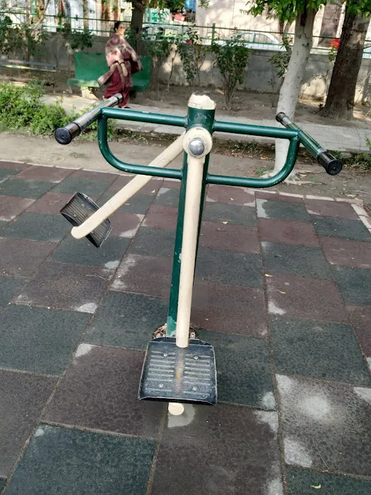 Sector 19 B and C Block Central Park - 8