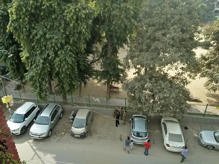 Dakshini Delhi Nagar Nigam Udyan Vibhag Dakshin Kshetra - 2