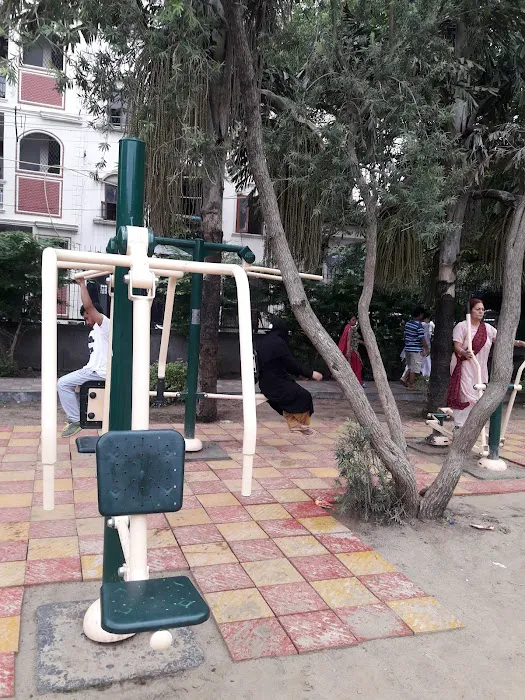 Dakshini Delhi Nagar Nigam Udyan Vibhag Dakshin Kshetra - 5