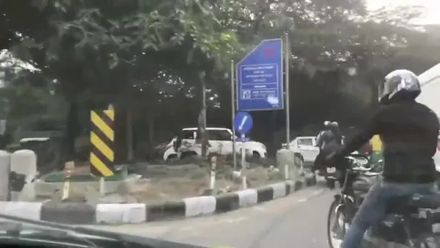 Park Block D Greater Kailash Enclave 2 New Delhi - 5