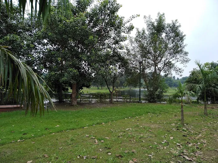 Sanjay Gandhi Memorial - 5
