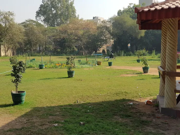 J block Chittaranjan park - 5
