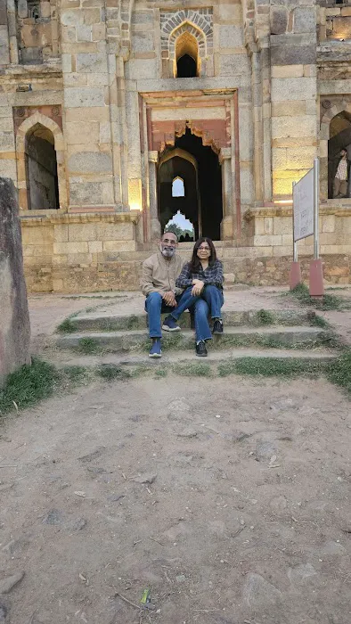 Lodhi Garden Back Parking - 3