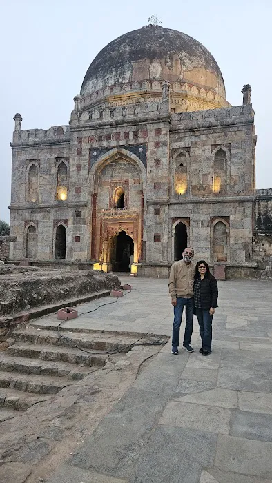 Lodhi Garden Back Parking - 2