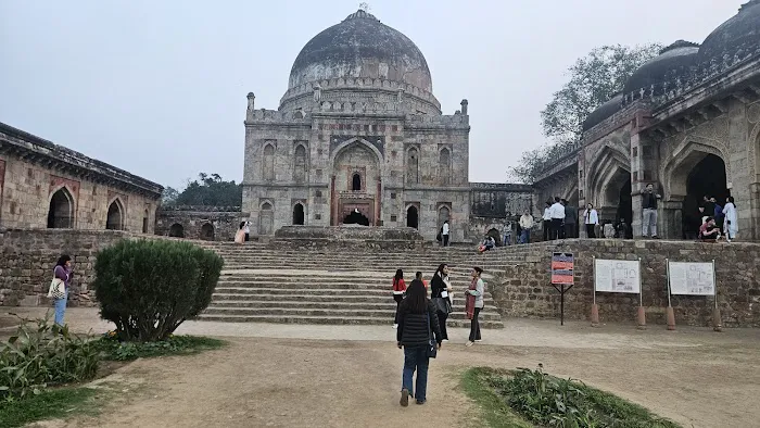 Lodhi Garden Back Parking - 6