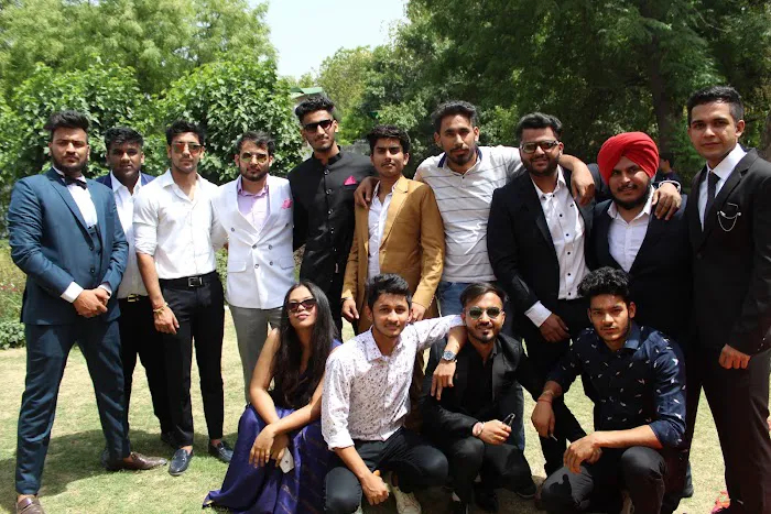 Farewell Party Park - 2