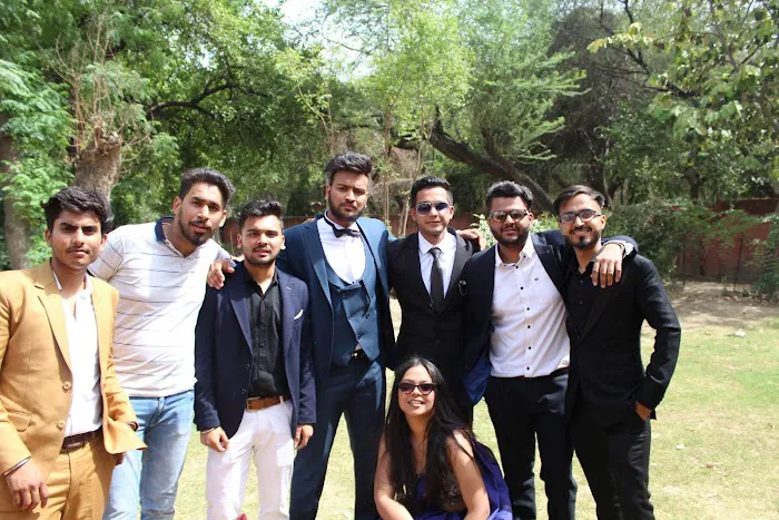 Farewell Party Park - 4