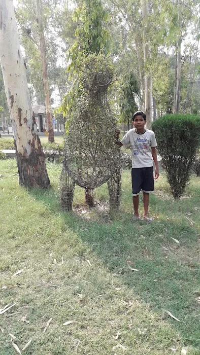 Mahila Park - 7