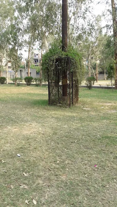 Mahila Park - 6