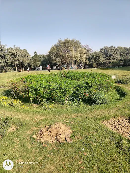 Lado Sarai Park - 2