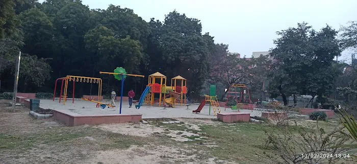 children's swing - 7