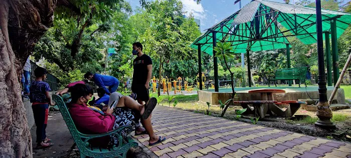25 Block Park - 1