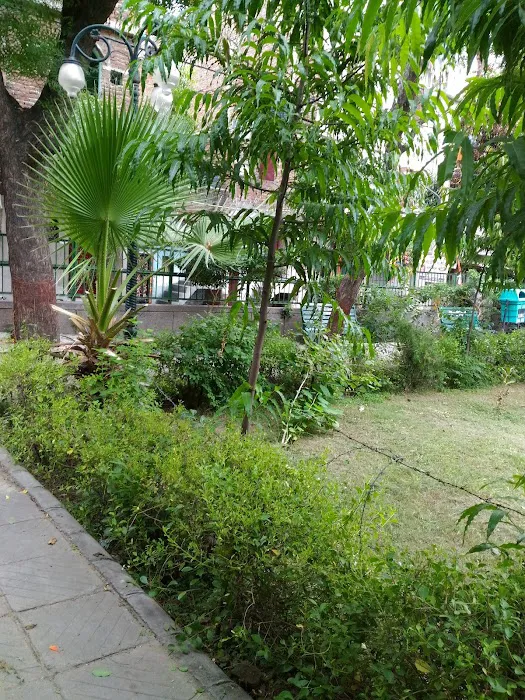 25 Block Park - 8