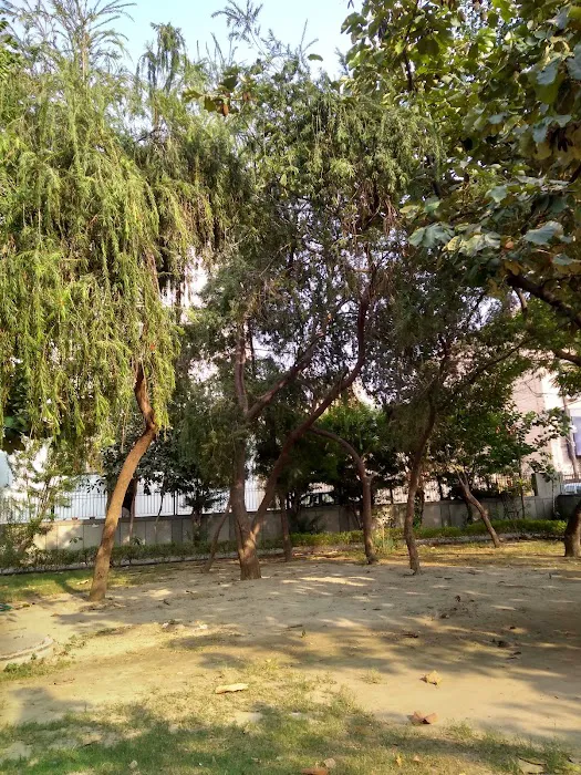 Gagan Vihar Garden - 6