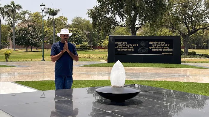 Atal Bihari Vajpayee Memorial - 7