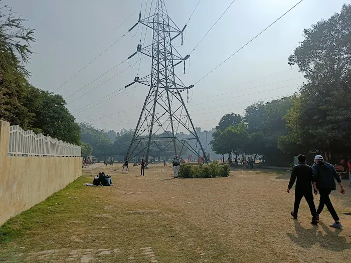 Nebarhood park , nehru enclave - 0