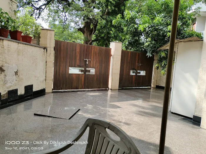 South Delhi Municipal Corporation Park Section - 7