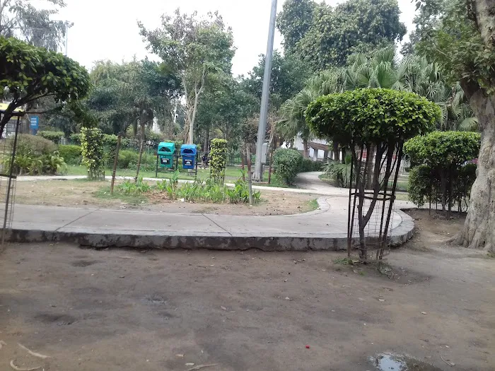 Azaad Park - 1