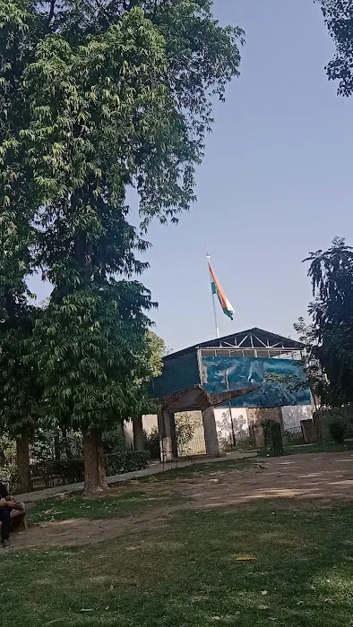 Azad Park - 4