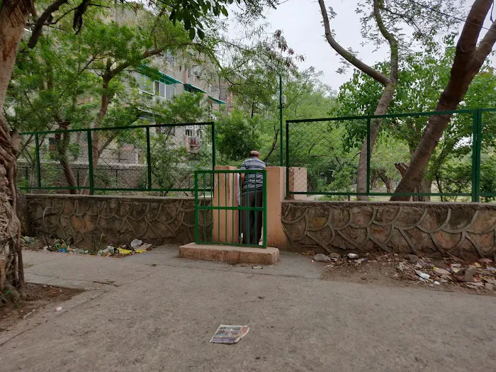 DDA Park (NHP) Jai Apartment - 3