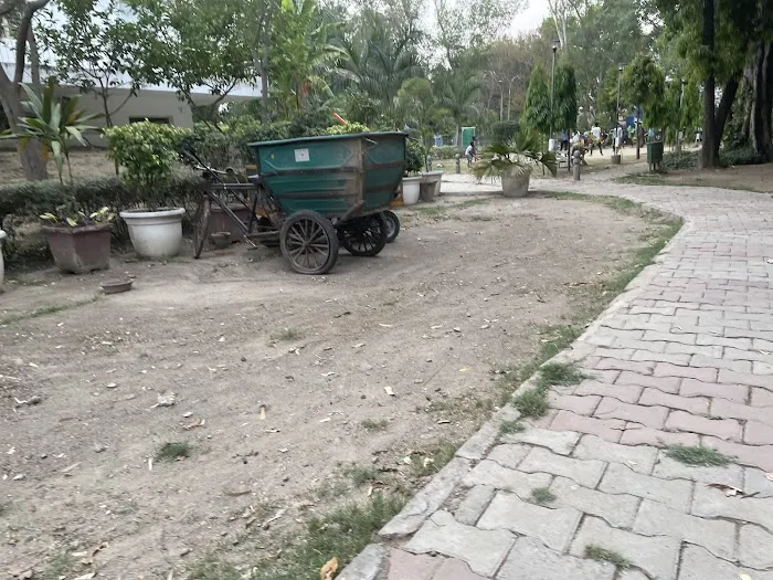 Veer Savarkar Park - 3