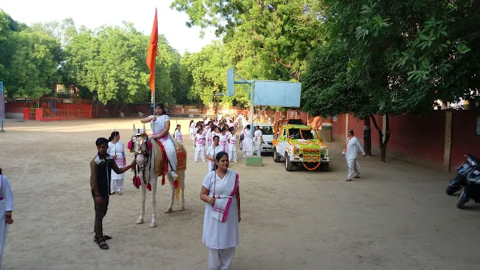 Lt. Shri Pran Nath Ratta Memorial Park - 1