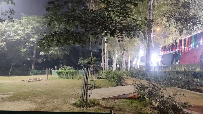 Neighbourhood DDA Park - 5