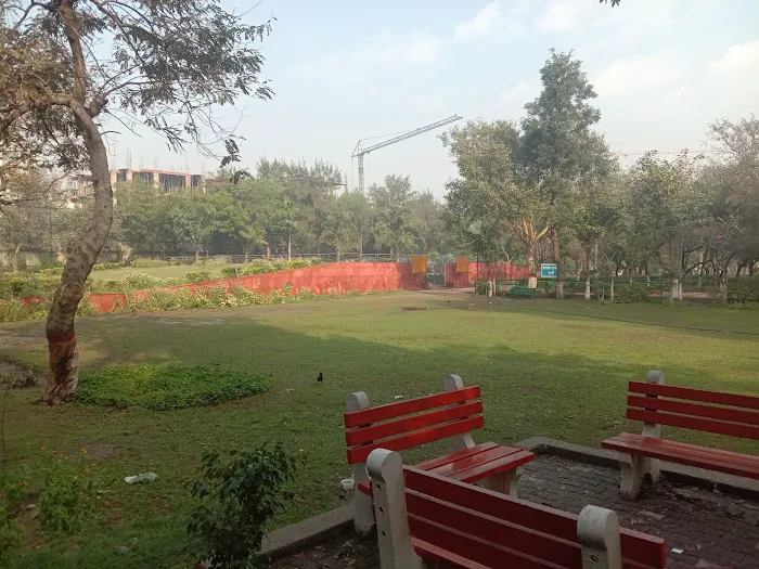 B Block Surjmal Vihar Park - 2