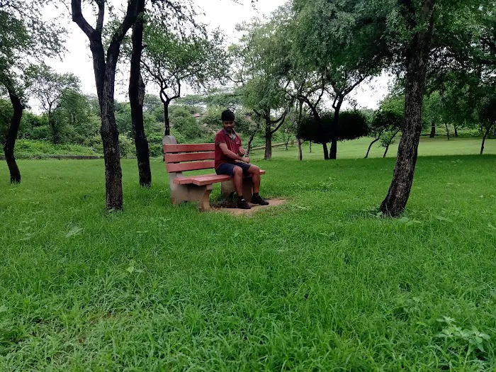 DDA Park Lal Kuan - 7