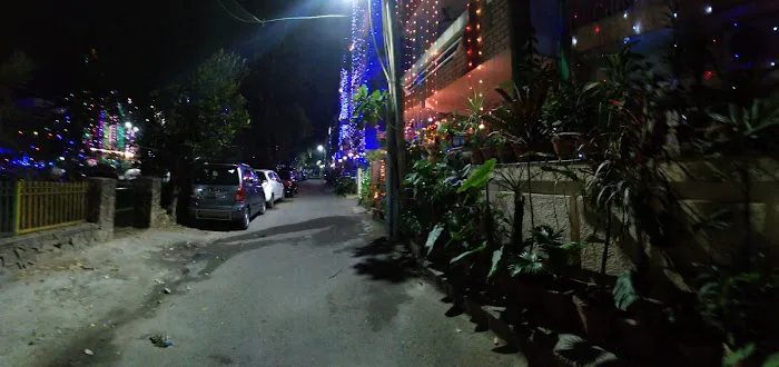 G-Block, Triangular Park - 1