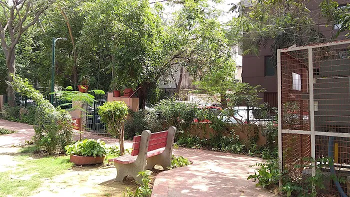 Jamuna Park E Block East of Kailash - 1