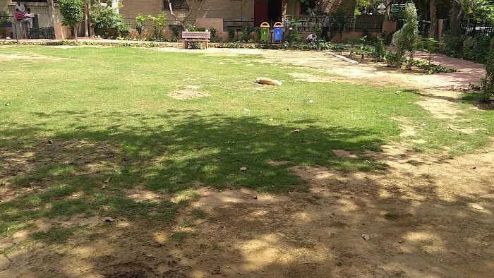 Jamuna Park E Block East of Kailash - 2