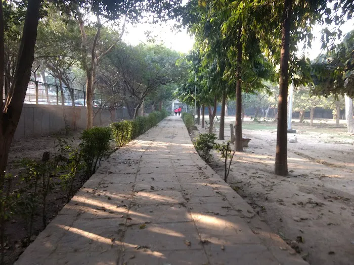 Geeta Colony Park - 4