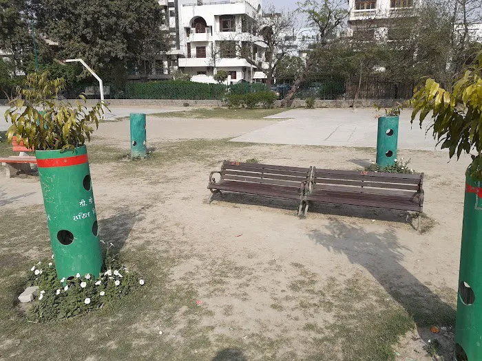 Bank Enclave Park - 2