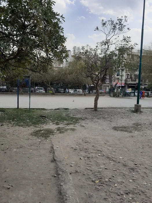 Bank Enclave Park - 8
