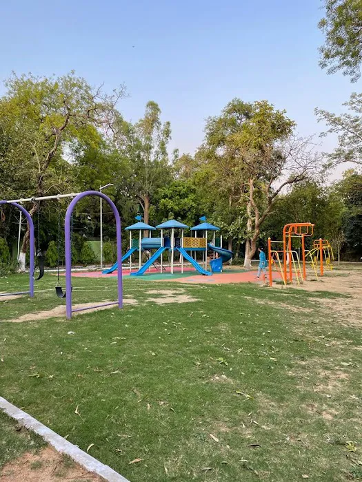 S.D.A. Park - 4
