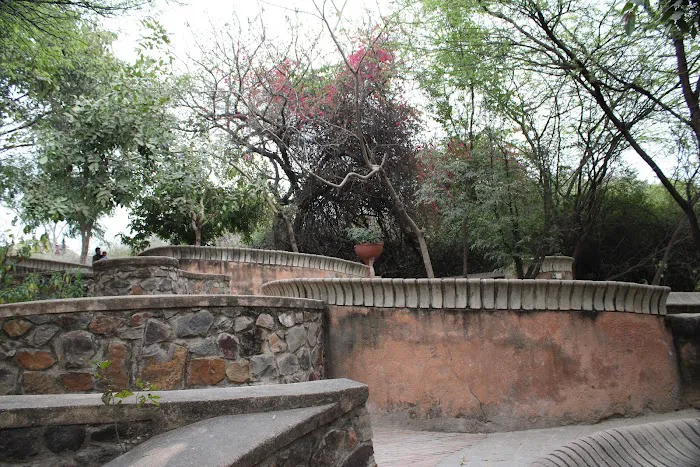 Entrance gate - 8